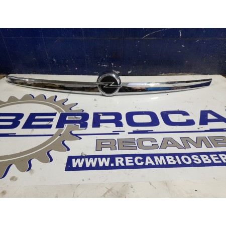 Recambio de maneta exterior porton para opel insignia berlina referencia OEM IAM 22803609  
