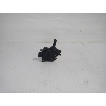 MOTOR TAPA COMBUSTIBLE 81560AT500 
