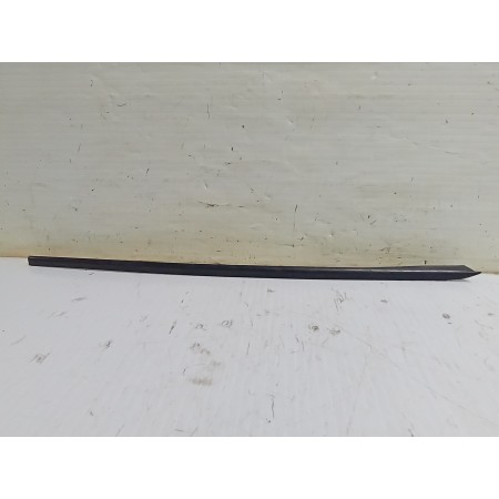 Recambio de moldura para volkswagen golf vii lim. (5g1) comfortline bluemotion referencia OEM IAM 5G0854328B  