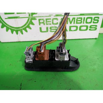 Recambio de mando elevalunas delantero izquierdo para renault scenic ii grand emotion referencia OEM IAM 8200160603  