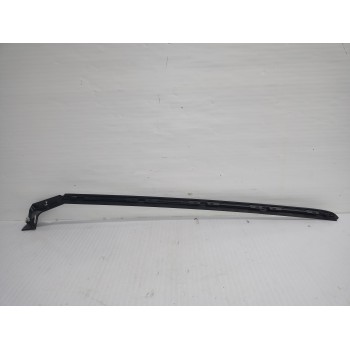 Recambio de moldura para kia niro (sg2) hybrid concept referencia OEM IAM 86130AT100  