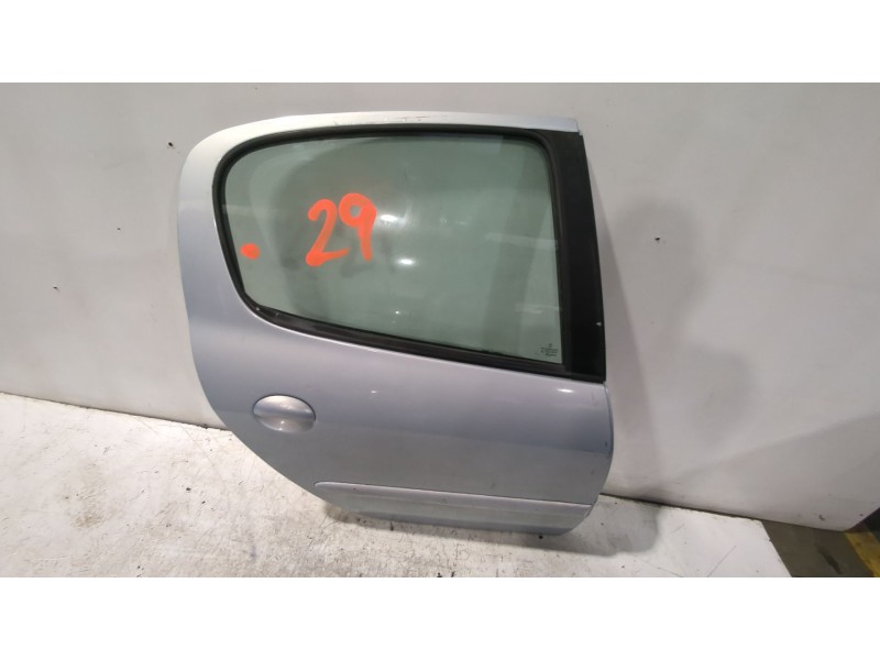 Recambio de puerta trasera derecha para peugeot 206 berlina e-music referencia OEM IAM 9008S6  