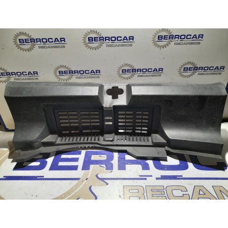 Recambio de molduras traseras para seat ibiza (6p1) 1.0 tsi referencia OEM IAM 6J4863459  