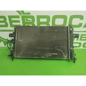 Recambio de radiador agua para opel astra h berlina essentia referencia OEM IAM 13128801  