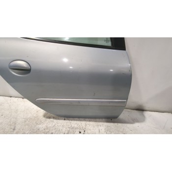 Recambio de puerta trasera derecha para peugeot 206 berlina e-music referencia OEM IAM 9008S6  