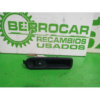 Recambio de mando elevalunas trasero izquierdo para renault scenic ii grand emotion referencia OEM IAM 829500004R  