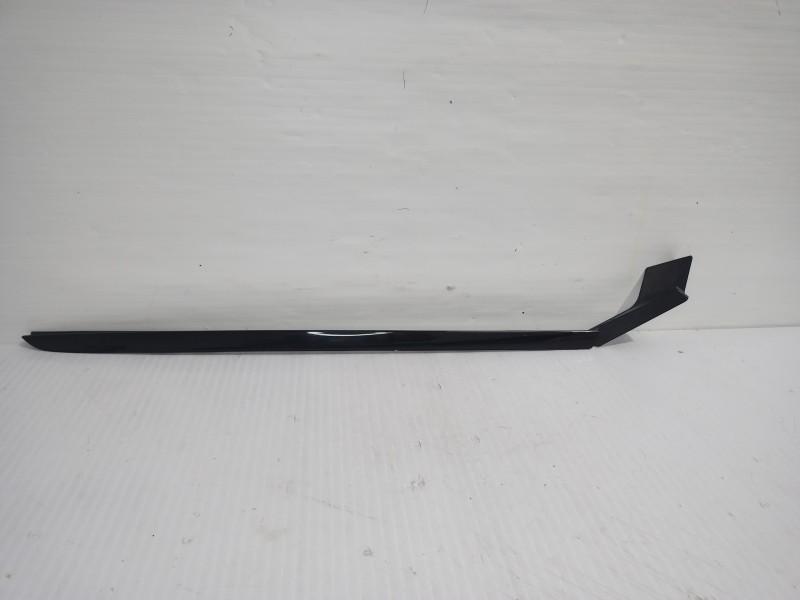 Recambio de moldura para kia niro (sg2) hybrid concept referencia OEM IAM 86140AT100  