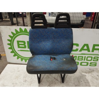 Recambio de asiento delantero derecho para iveco daily caja cerrada (1999 =>) 2.8 diesel cat referencia OEM IAM 500311563  