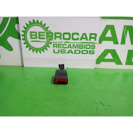 Recambio de enganche cinturon trasero derecho para opel astra h berlina elegance referencia OEM IAM 602962600  