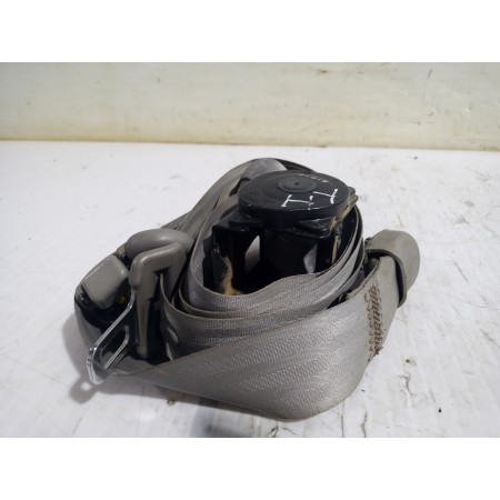 Recambio de cinturon seguridad trasero izquierdo para kia carnival ii 2.9 crdi lx referencia OEM IAM K53H57741CY  