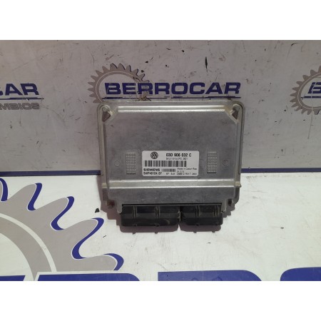 Recambio de centralita motor uce para volkswagen polo (9n1) 1.2 referencia OEM IAM 03D906032C  