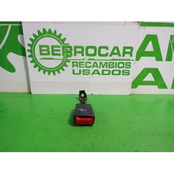 ENGANCHE CINTURON TRASERO CENTRAL 13128019 