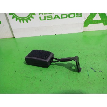 Recambio de enganche cinturon trasero central para opel astra h berlina elegance referencia OEM IAM 13128019  