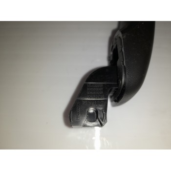 Recambio de maneta exterior delantera derecha para renault trafic combi referencia OEM IAM 806061908R  