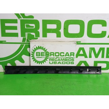 Recambio de moldura para renault megane ii coupe/cabrio confort authentique referencia OEM IAM 8200079433  