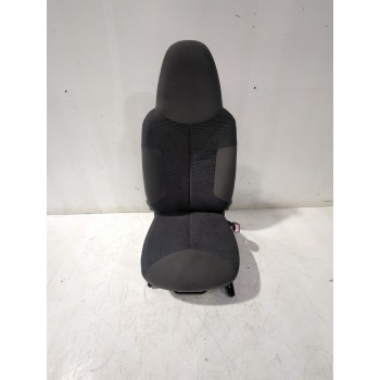 ASIENTO DELANTERO DERECHO 8845X2 