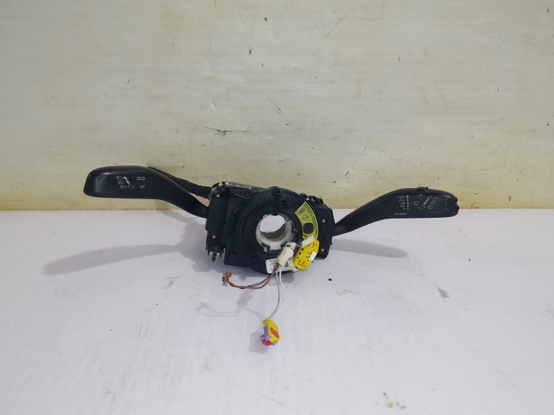 Recambio de mando multifuncion para skoda fabia (5j2 ) family referencia OEM IAM 6R0953521A  