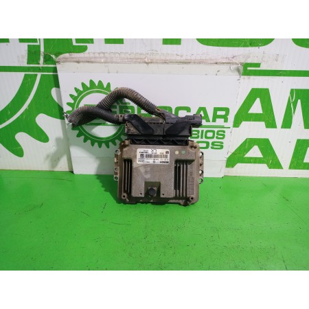 Recambio de centralita motor uce para opel astra h berlina elegance referencia OEM IAM 0281011380  