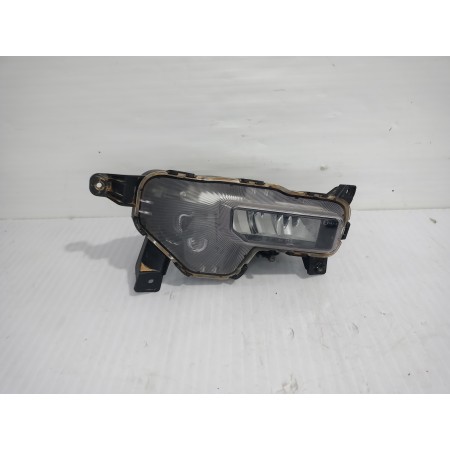 Recambio de faro antiniebla derecho para kia niro (sg2) hybrid concept referencia OEM IAM 92202AT  