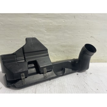 Recambio de tubo filtro aire para kia carnival ii 2.9 crdi lx referencia OEM IAM 0K51A13330  