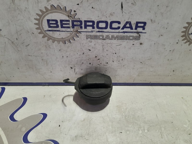 Recambio de tapon combustible para volkswagen polo (9n1) 1.2 referencia OEM IAM 1J0201553Q  