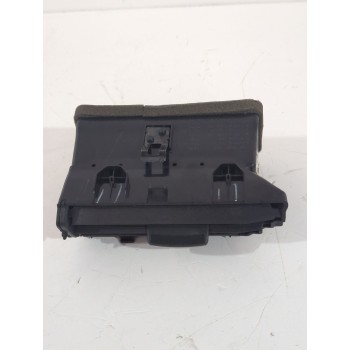 Recambio de rejilla aireadora para nissan micra v (k14) 1.5 dci referencia OEM IAM 687515FA2A  