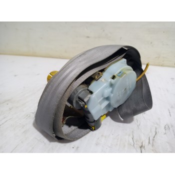 Recambio de cinturon seguridad delantero izquierdo para kia carnival ii 2.9 crdi lx referencia OEM IAM K53H57711CY  