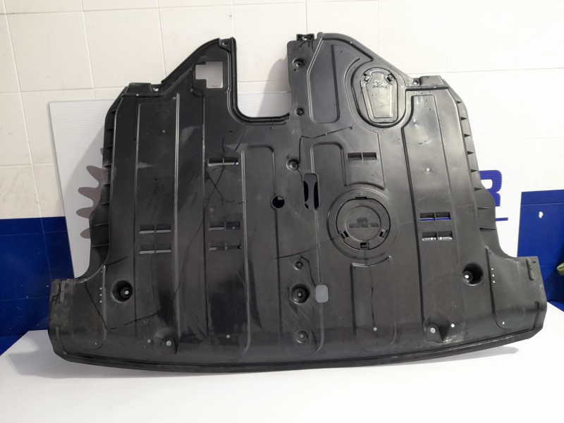 Recambio de cubrecarter para hyundai santa fe (dm) 2.0 crdi cat referencia OEM IAM 291322W000 / 291102W500  