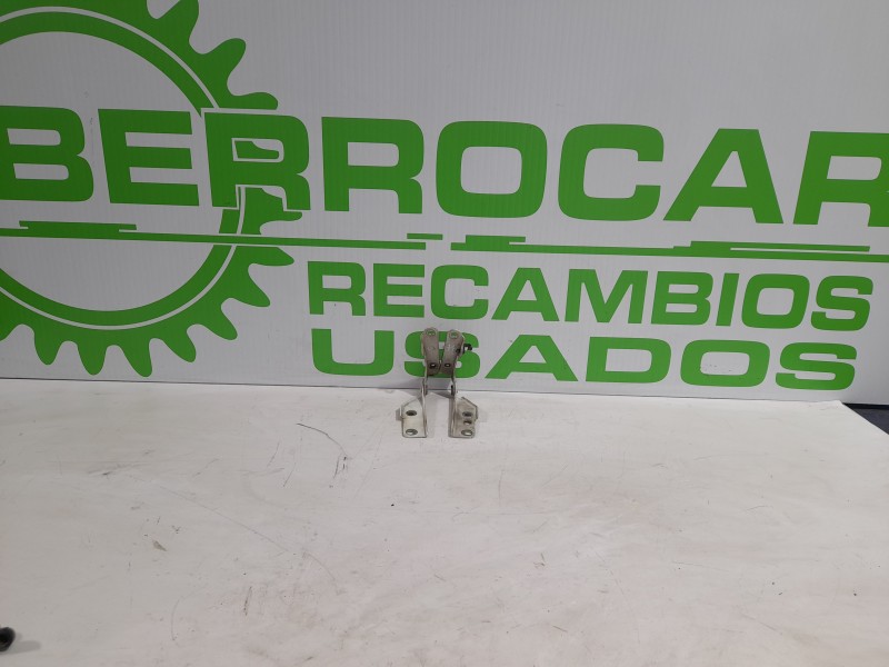 Recambio de bisagras capot para seat ibiza (6l1) 1.4 tdi cat (bnm) referencia OEM IAM 6F0823301A  