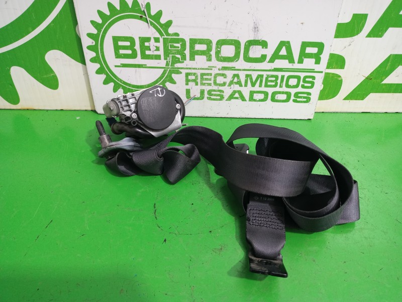 Recambio de cinturon seguridad trasero derecho para renault scenic ii grand emotion referencia OEM IAM 8200650243  