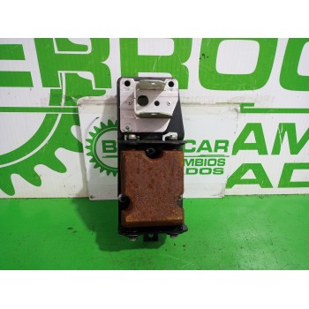 REFUERZO PARAGOLPES TRASERO 8200311572 