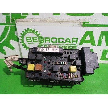 Recambio de caja reles / fusibles para opel astra h berlina elegance referencia OEM IAM 5DK00866830  