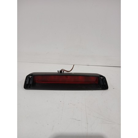 Recambio de piloto trasero central para volkswagen golf v (1k1) 2.0 fsi referencia OEM IAM 393728  