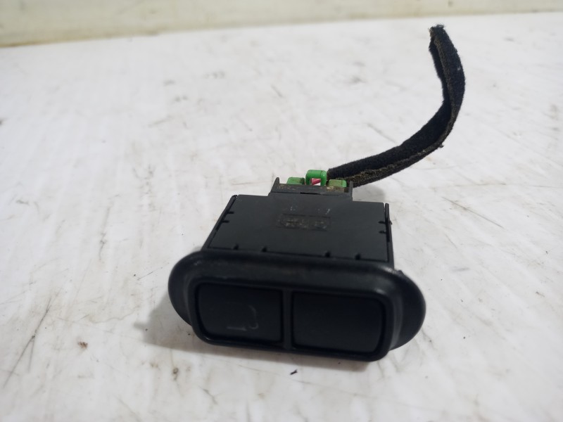 Recambio de moldura para kia carnival ii 2.9 crdi lx referencia OEM IAM K53A66450A  