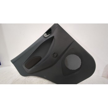 GUARNECIDO PUERTA TRASERA IZQUIERDA A27407 