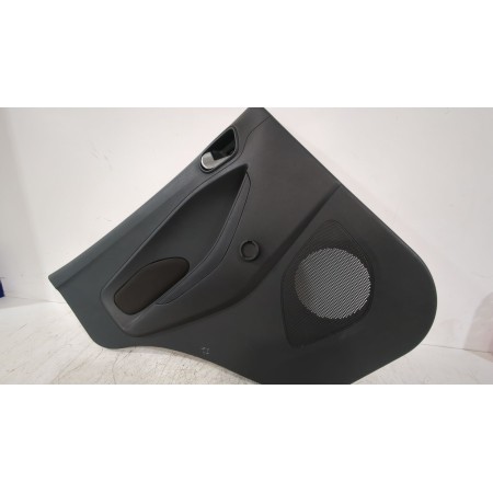 Recambio de guarnecido puerta trasera izquierda para ford ka+ iii (uk, fk) 1.2 referencia OEM IAM A27407  