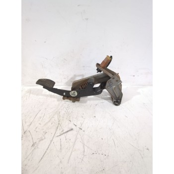 PEDAL EMBRAGUE E001050X11 