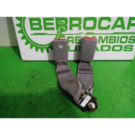 Recambio de enganche cinturon trasero derecho para mazda 626 berlina (gf) 2.0 16v cat referencia OEM IAM E40426035  