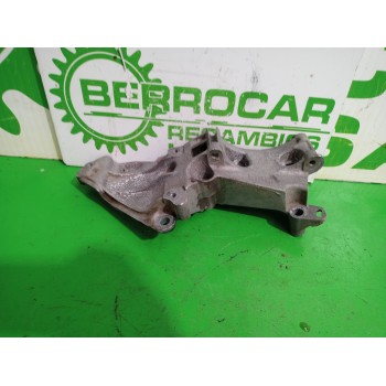 Recambio de soporte alternador para renault scenic ii grand emotion referencia OEM IAM 8200365097  