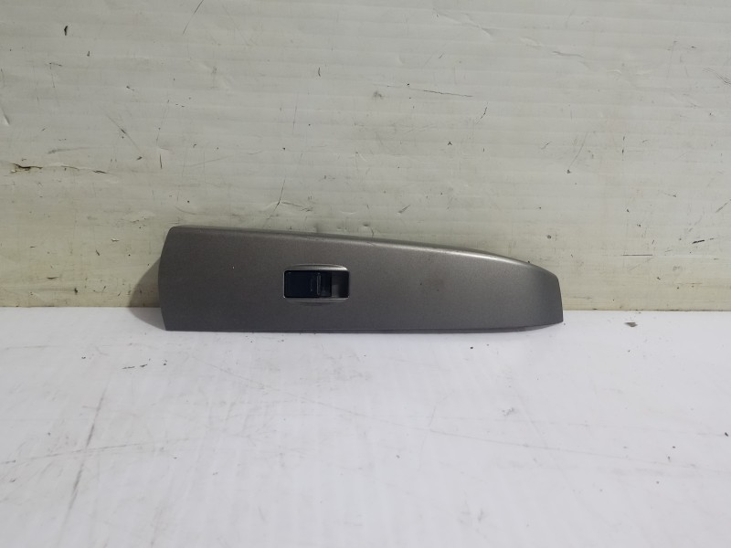 Recambio de mando elevalunas delantero derecho para toyota prius (nhw20) basis referencia OEM IAM 7423147080  
