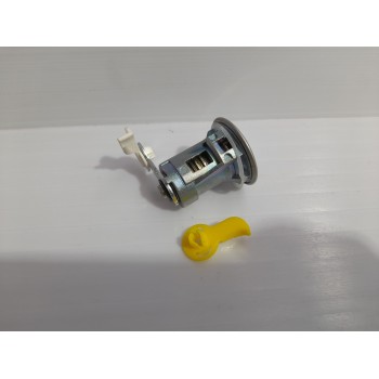 Recambio de bombin puerta delantera izquierda para toyota aygo 1.0 cat referencia OEM IAM N0502311  