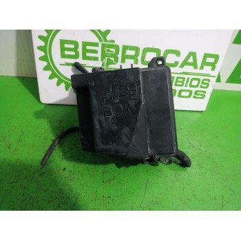 Recambio de caja reles / fusibles para mazda 626 berlina (gf) 2.0 16v cat referencia OEM IAM 72543034  