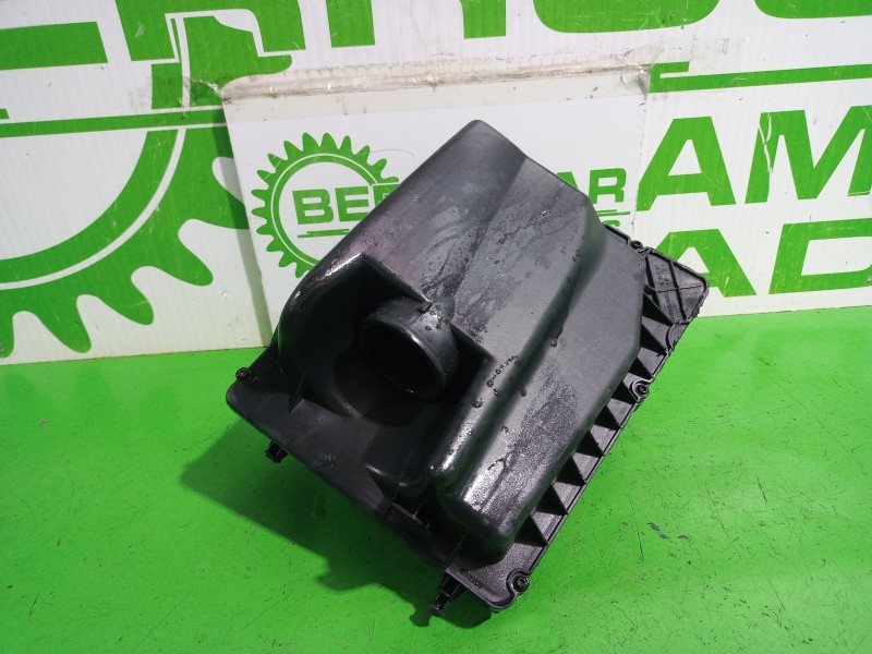 Recambio de caja filtro aire para opel astra h berlina elegance referencia OEM IAM 4614485911  