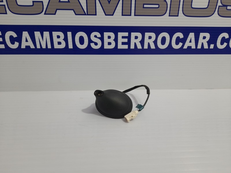 Recambio de base de antena para alfa romeo giulietta (191) 1.6 jtd cat referencia OEM IAM 51906375  