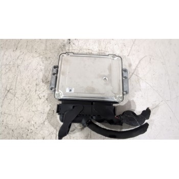 Recambio de centralita motor uce para kia cee´d hatchback (ed) 1.6 crdi 90 referencia OEM IAM 391032A760  