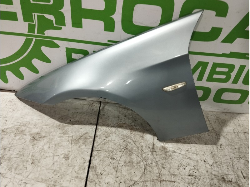 Recambio de aleta delantera izquierda para bmw serie 3 touring (e91) 2.0 16v referencia OEM IAM 41357135679  