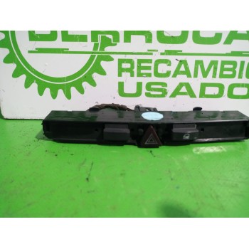 Recambio de warning para opel astra h berlina essentia referencia OEM IAM 94701131  