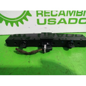 Recambio de warning para opel astra h berlina essentia referencia OEM IAM 94701131  