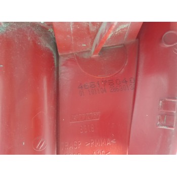 Recambio de piloto trasero izquierdo para fiat punto berlina (188) referencia OEM IAM 468178040  