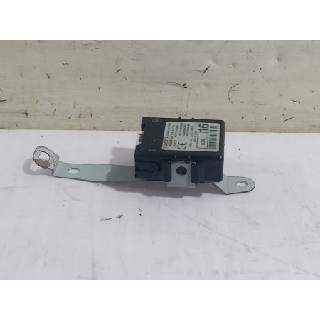 Recambio de modulo electronico para toyota prius (nhw20) basis referencia OEM IAM 48411010740  